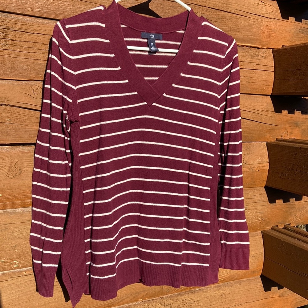 Women’s‎ Gap long sleeve shirt